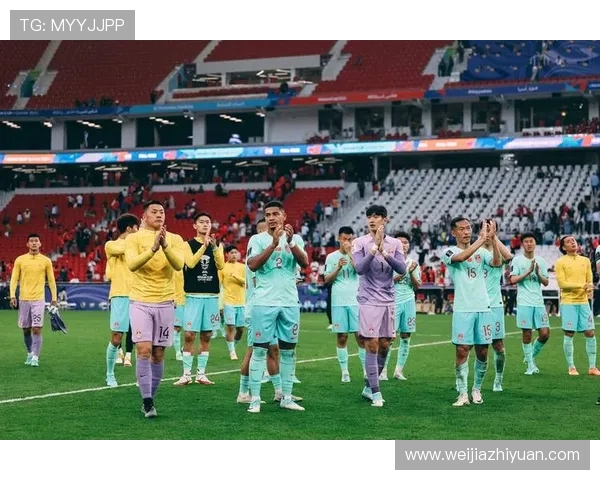 中国队战胜卡塔尔2比0首发阵容解析与比赛亮点回顾