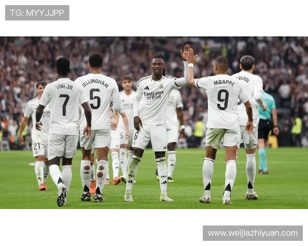 皇马与拜仁的巅峰对决再度上演球迷期待精彩瞬间与历史交锋